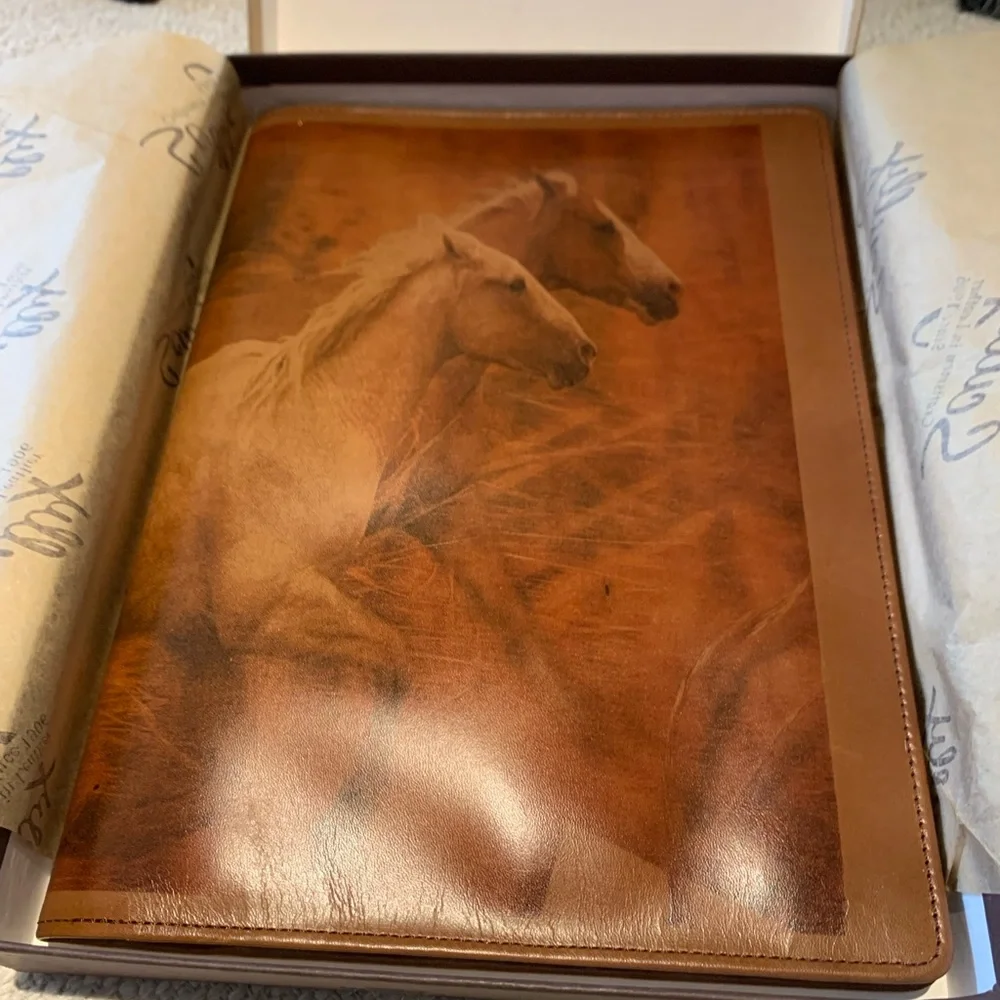 NEW Scully 🐴Leather Journal in Box!!!!💕